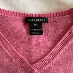 Holt Renfrew pink cashmere v-neck short-sleeved knit sweater